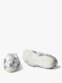 Asics - Asics X Empty Behavior Hypersync in White and Pure Silver