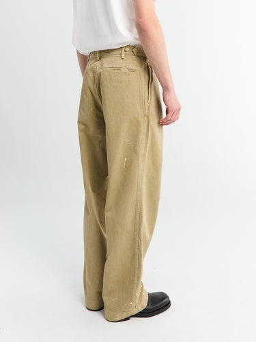 Auralee - GARMENT-DYED FINX LIGHT CHINO ONE-TUCK WIDE PANTS in Beige