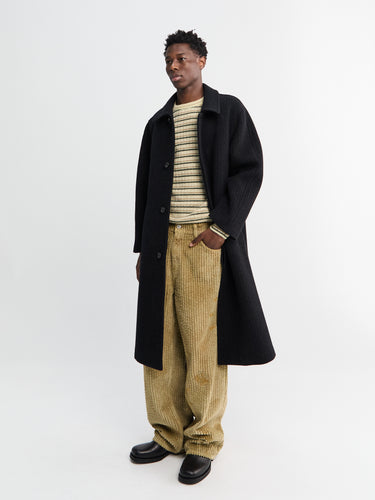 Sponge Bonded Wide Wale Wool Soutien Collar Coat in Black
