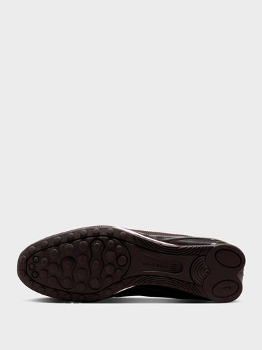 Nike - Shox Z Sneakers in Velvet Brown and Black