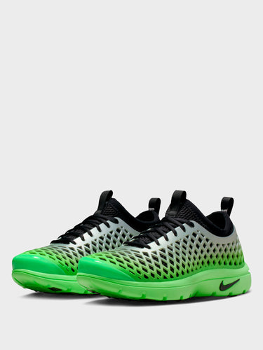 Nike - Nike Rejuven8 Run SP in Metallic Silver, Black and Voltage Green
