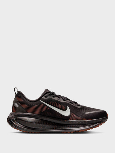 Nike - Vomero 18 Sneakers in Black, Ironstone and Velvet Brown