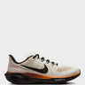 Nike - Pegasus 41 Sneakers in Soft Pearl, Velvet Brown and Desert Ochre