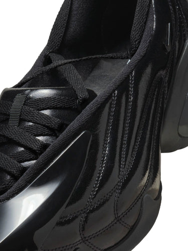 Nike - KNWLS Nike Air Max Muse in Black