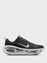 Nike - Vomero Plus Sneakers in Anthracite, Reflect Silver and Cannon White