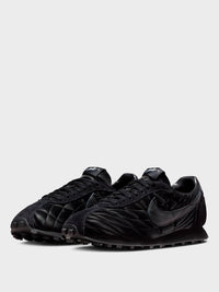 Nike - LD-1000 Sneakers in Black, Black Soft Pearl and Dark Grey