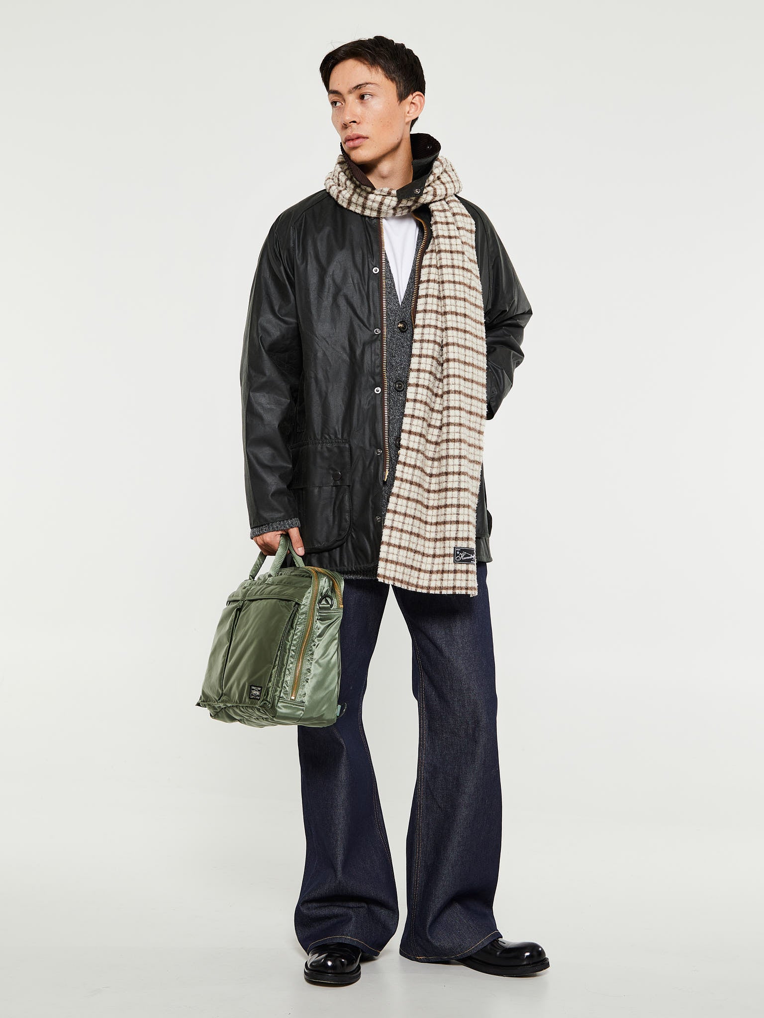 Barbour - Beaufort Wax Jacket in Sage