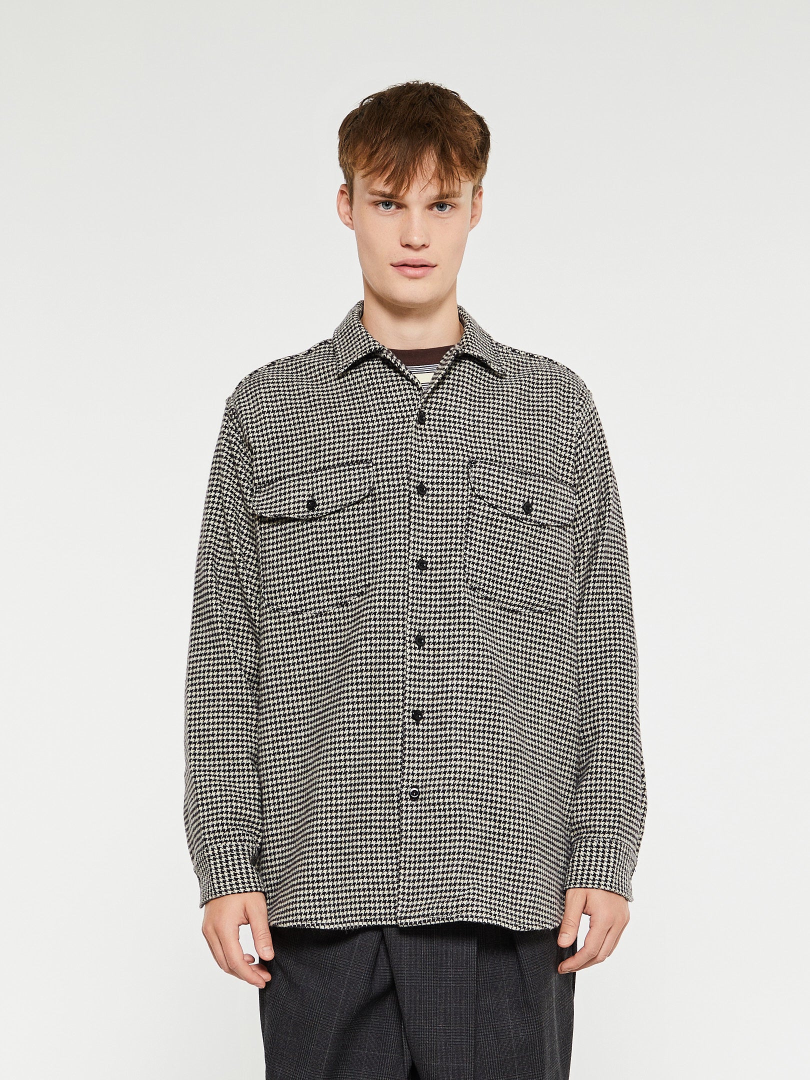 BEAMS PLUS - Work Classic Fit Hounds Tooth in Black