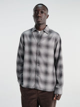 Berner Kühl - Volume Shirt Cash Check in Charcoal