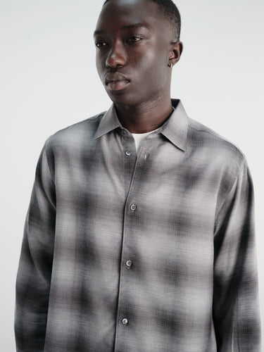 Berner Kühl - Volume Shirt Cash Check in Charcoal