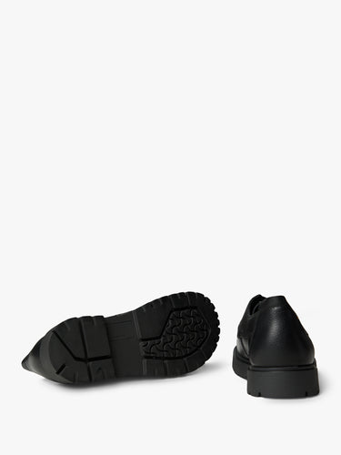 Birkenstock - Highwood Moc Lace Low Lena Black in Black