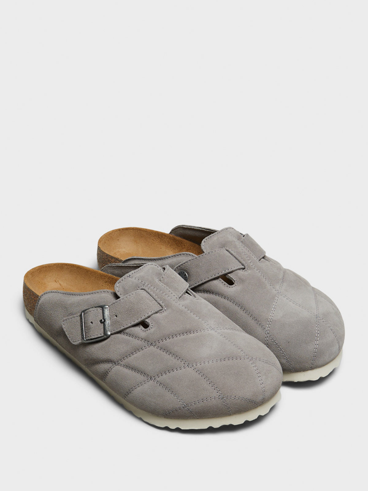 Birkenstock - Boston Quilted Leve Sandals in Stone Coin