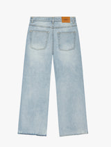 Calm. - Straight Cut Jeans in Light Wash Blue