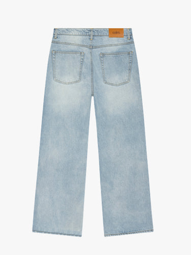 Calm. - Rodeo Cut Light Wash Jeans in Blue