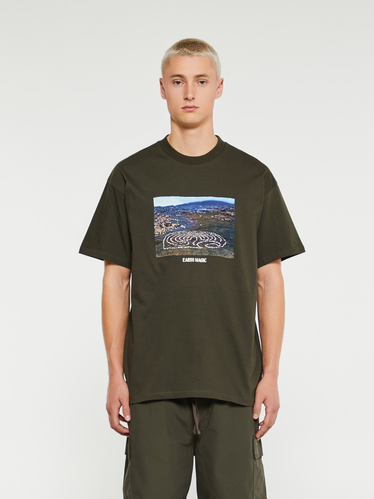 Carhartt - Earth Magic T-Shirt in Cypress