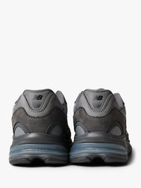 Mens Shoes x New Balance Ref 2010V in Grey