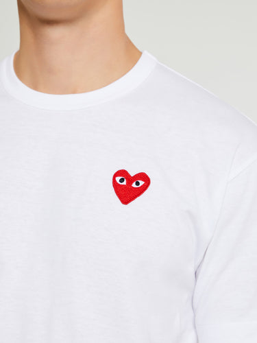 Comme des Garçons PLAY - Shortsleeved T-Shirt in White