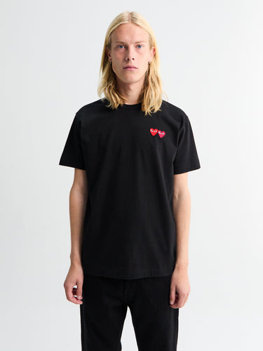 Comme des Garçons PLAY - T-Shirt With Double Burgundy Emblem in Black