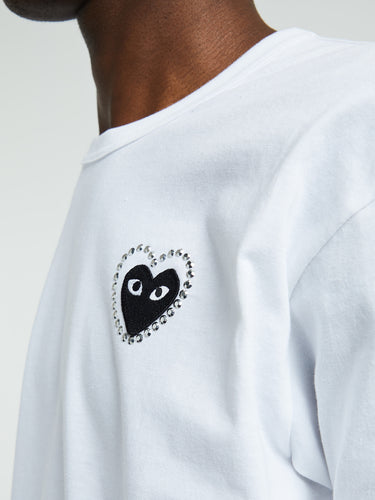 Comme des Garçons PLAY - T-SHIRT EMBLEM X METALSTONE in White and Black