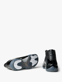 Nike Air Jordan in Black