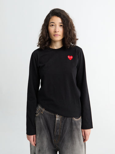 Comme des Garçons PLAY - Red Heart Longsleeved T-Shirt in Black