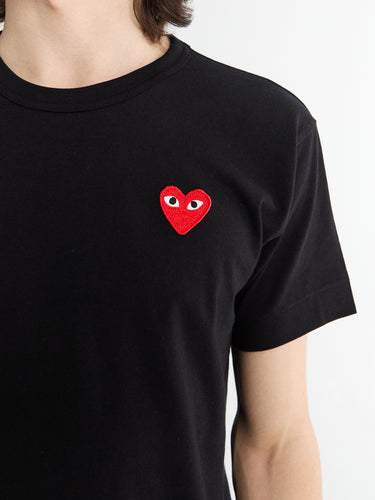 Comme des Garçons PLAY - Red Heart T-Shirt in Black