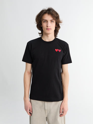 Comme des Garçons PLAY - T-Shirt With Double Burgundy Emblem in Black