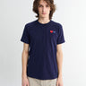 Comme des Garçons PLAY - T-Shirt With Double Burgundy Emblem in Navy