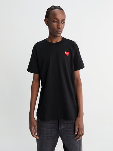 Red Heart T-Shirt in Black