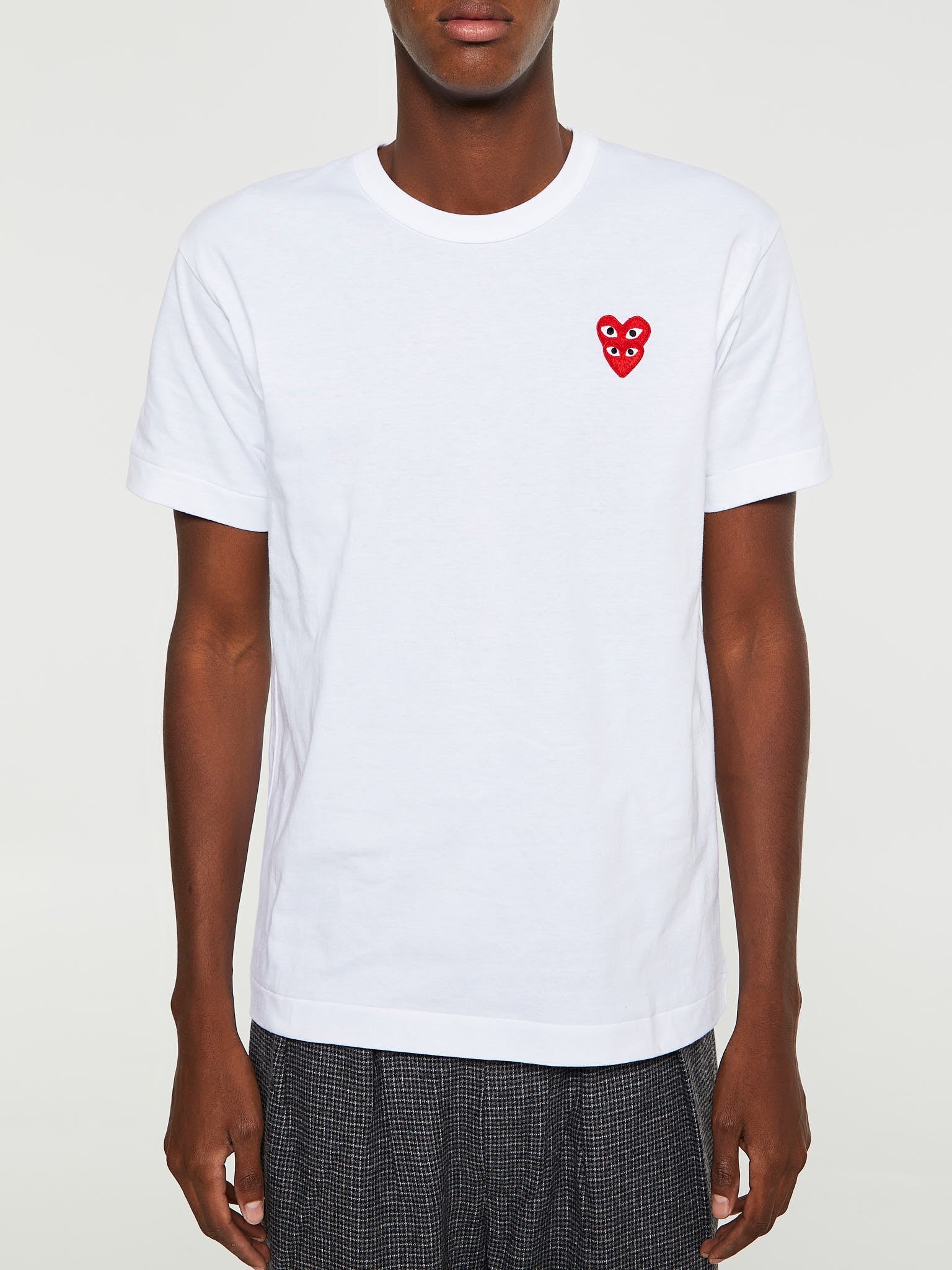 Comme des Garçons PLAY - T-Shirt with Double Red Emblem in White