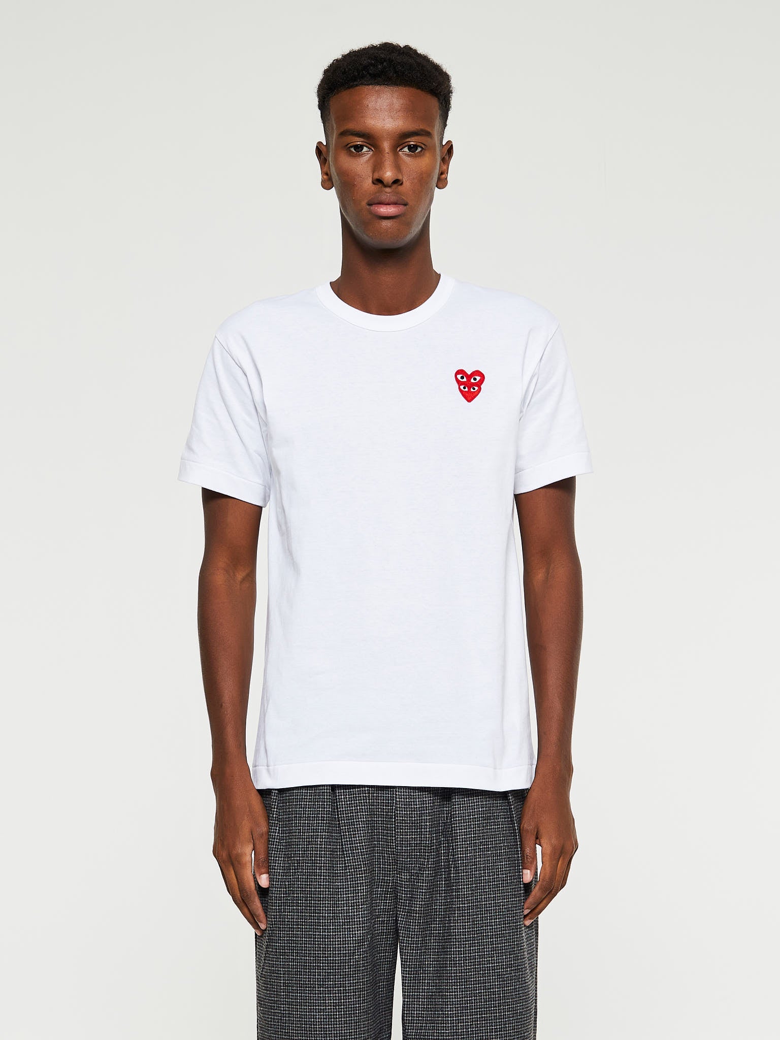 Comme des Garçons PLAY - T-Shirt with Double Red Emblem in White