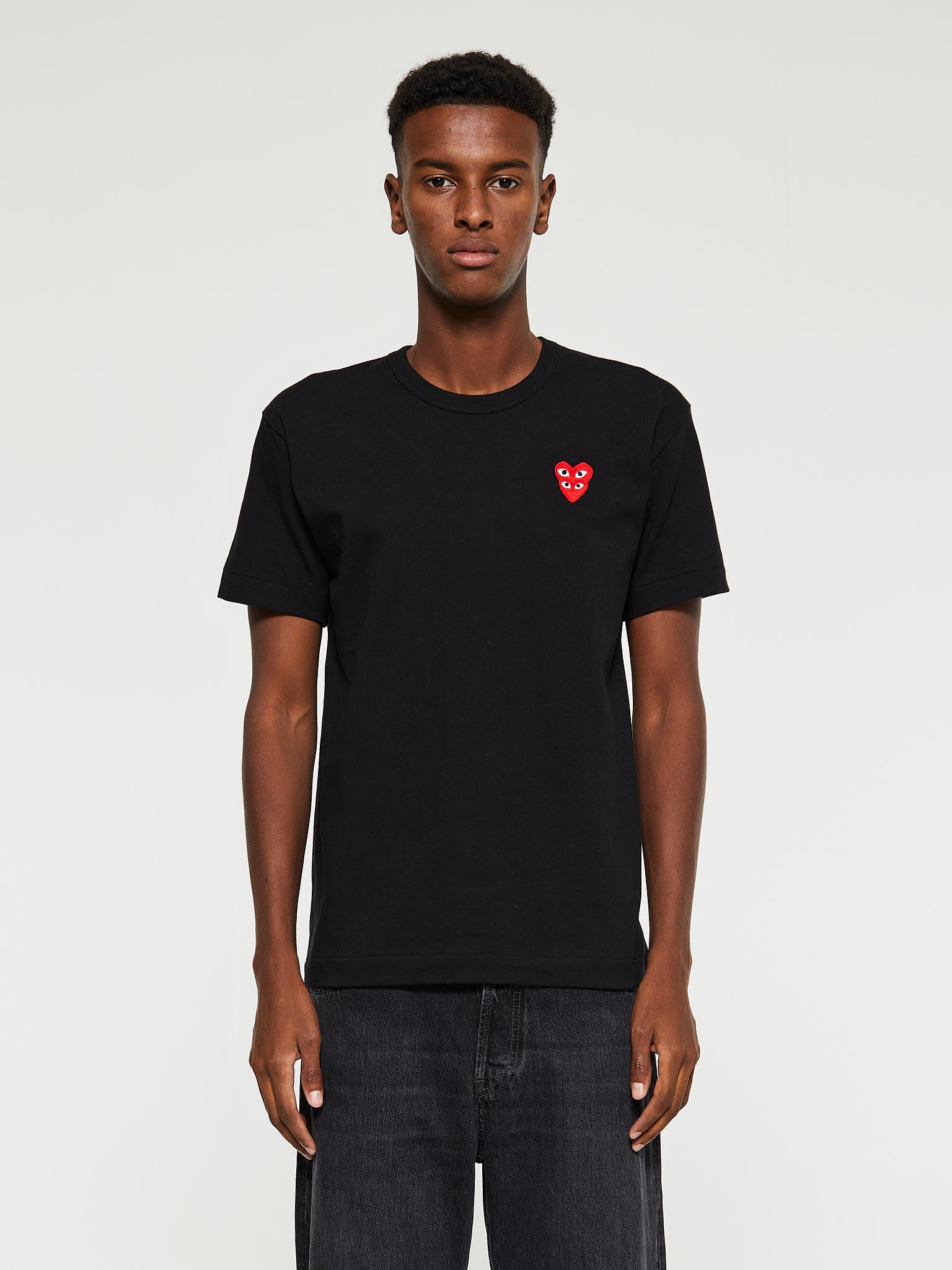 Comme des Garçons PLAY - T-Shirt with Double Red Emblem in Black