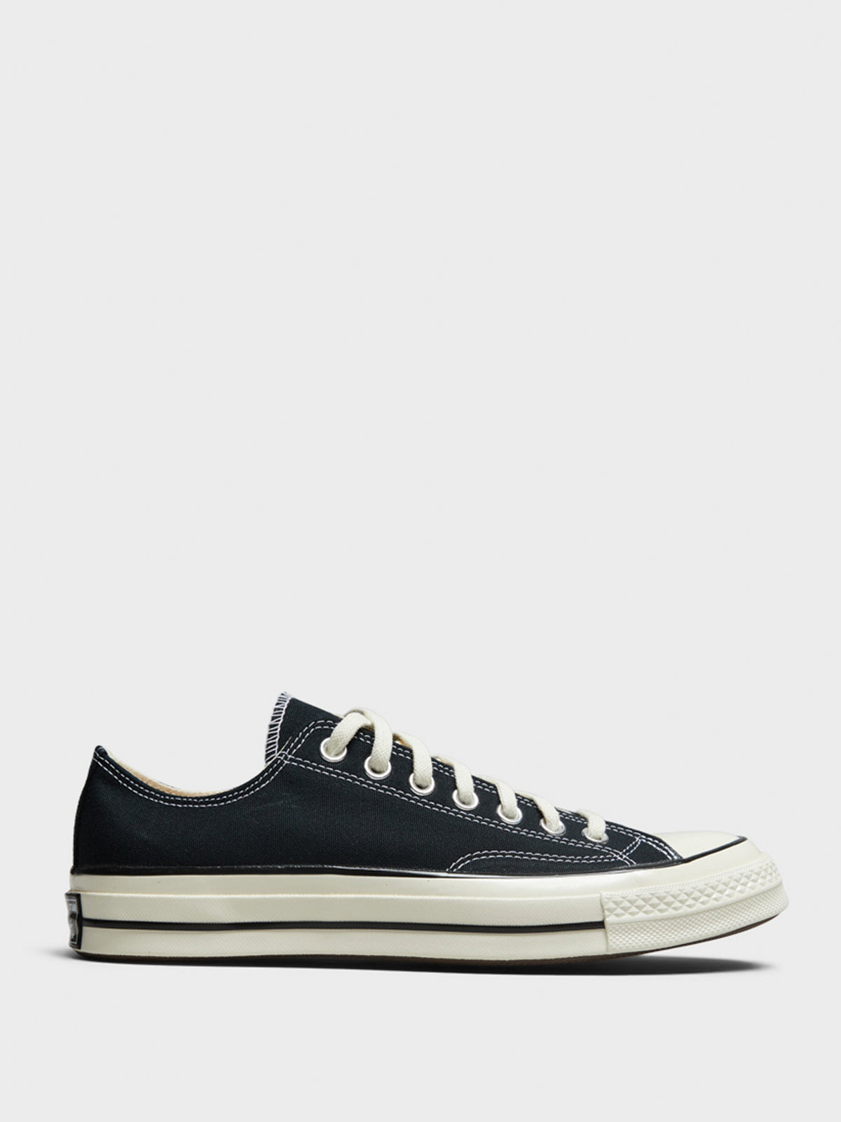 Chuck 70 Low Top Canvas Sneakers in Black