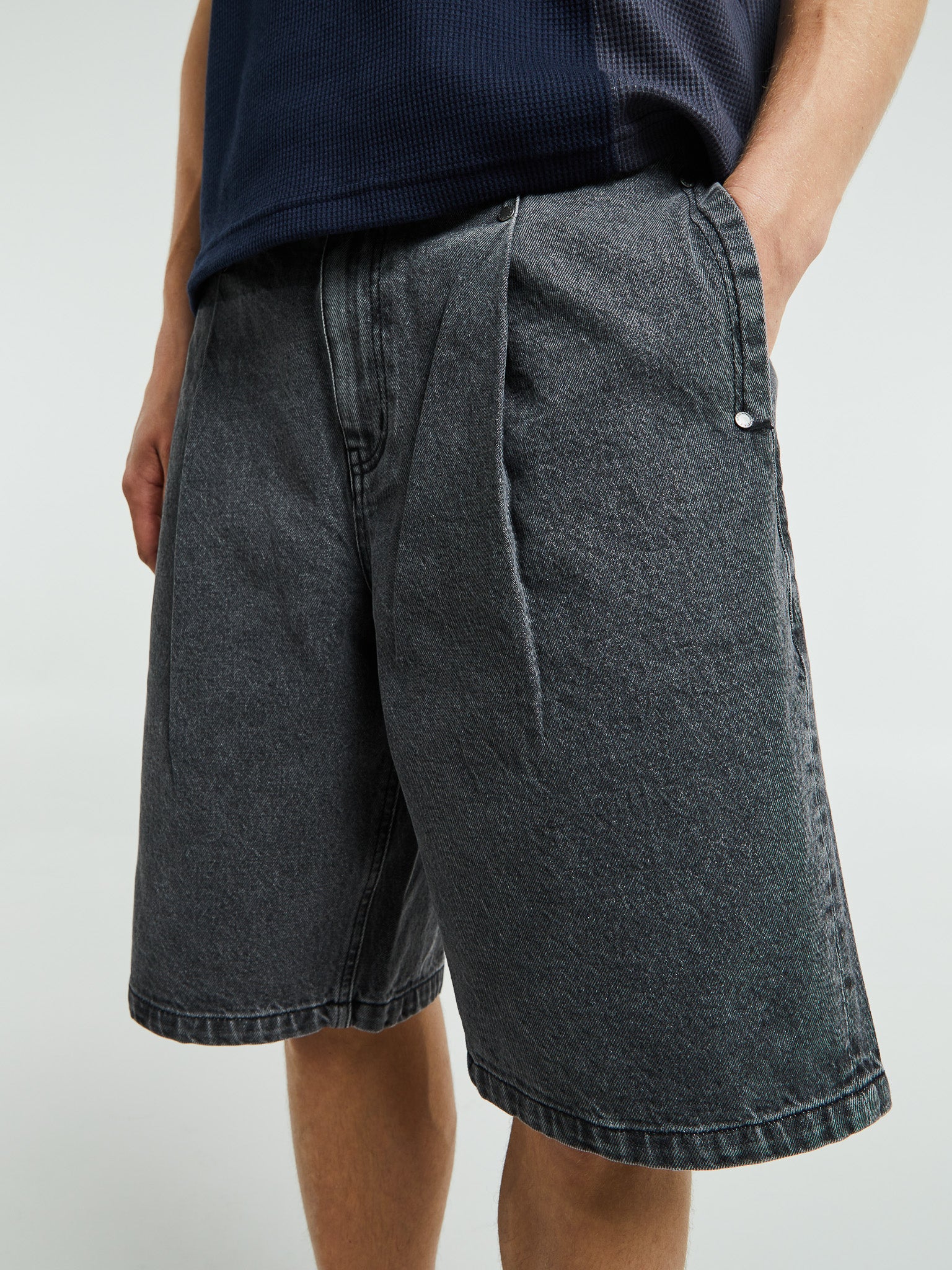 Dime - Pleated Denim Shorts in Faded Black