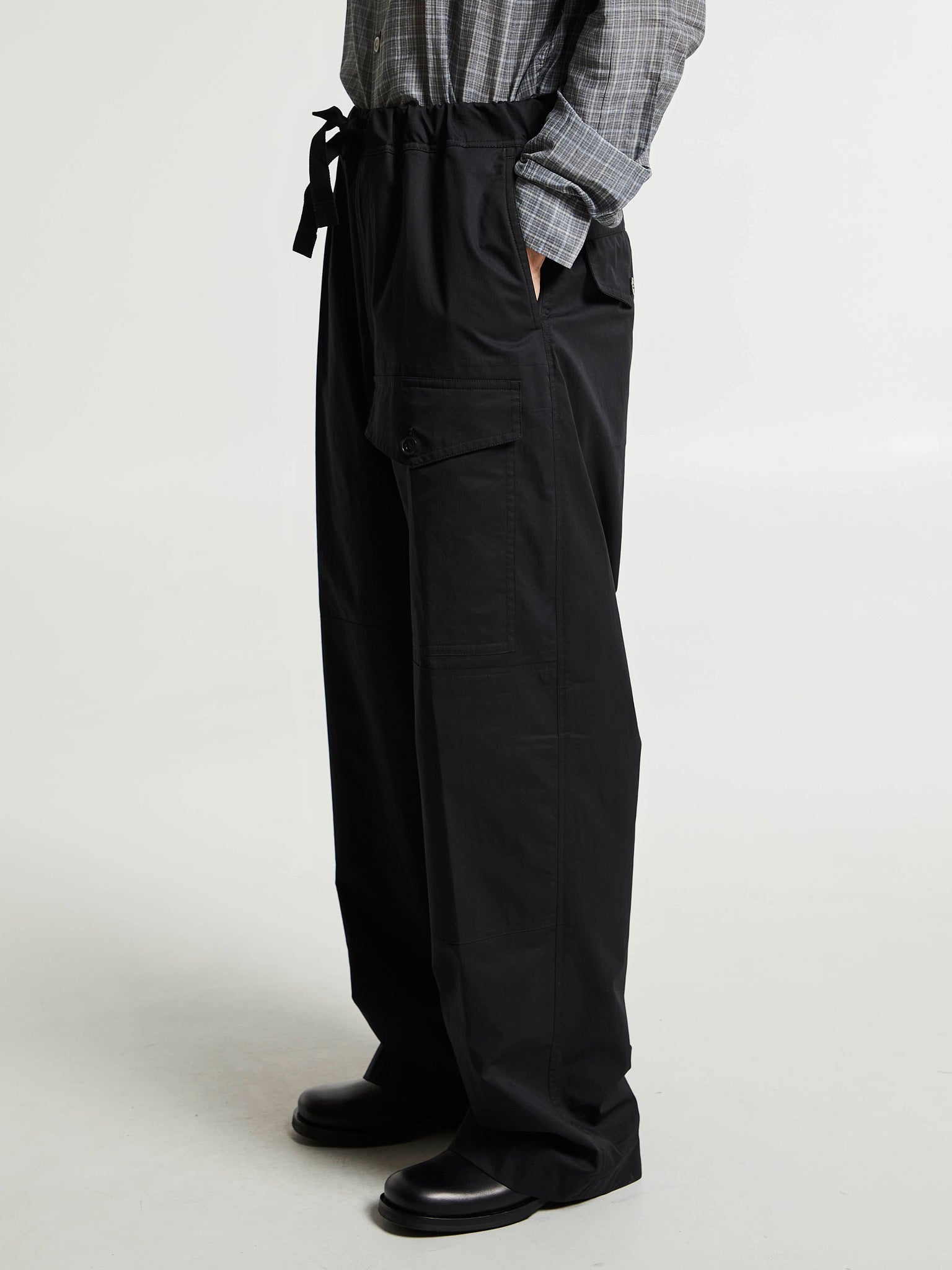 Dries Van Noten - Pants in Black