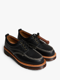 Dr. Martens - Lowell 4 Eye Shoe in Black Wild Grain