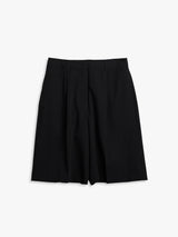 Dunst - Bermuda Shorts in Black