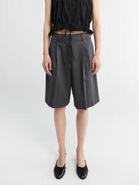 Dunst - Bermuda Shorts in Charcoal Grey