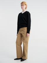 Dunst - Unisex Cashmere V-Neck Sweater in Black
