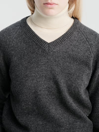 Dunst - Unisex Soft Volume V-Neck Sweater in Charcoal Grey
