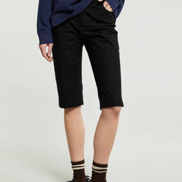 Dunst - Slim Bermuda Shorts in Black