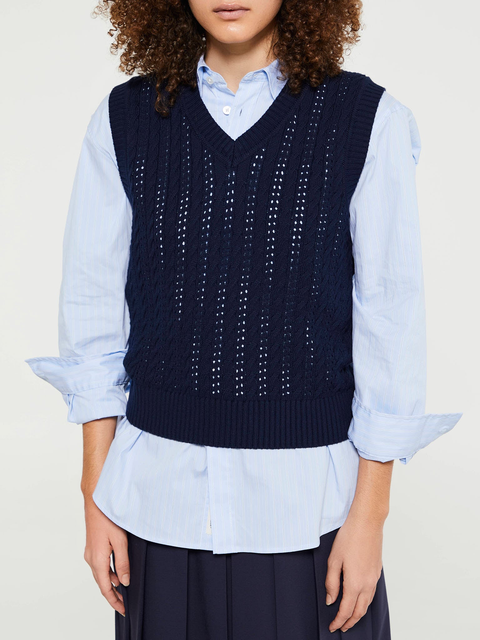 Dunst - Unisex Crochet Knit Vest in Navy