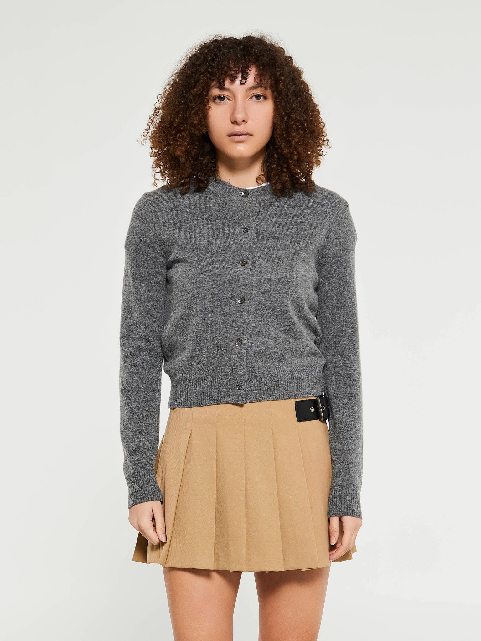 Dunst - Essential Crewneck Knit Cardigan in Melange Grey