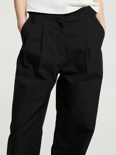 Dunst - Double Pleated Pants in Black