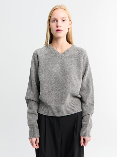 Dunst - Unisex Cashmere V-Neck Sweater in Melange Grey