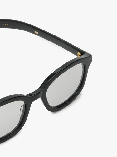 Flatlist - Theo Solid Black / Light Grey Lens in Solid Black / Light Grey Lens