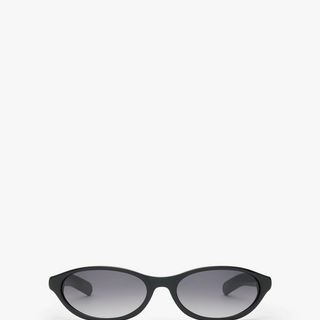 Flatlist - Olympia Sunglasses in Solid Black and Solid Black Lens