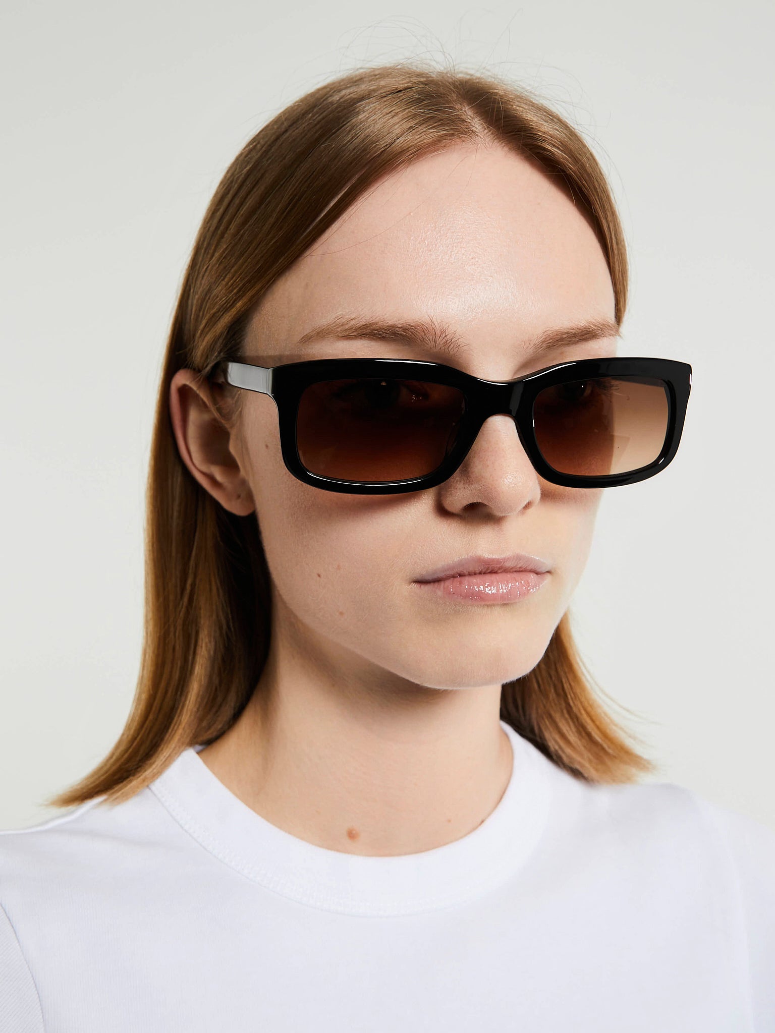 Flatlist - Palmer Sunglasses in Solid Black and Brown Gradient Lens