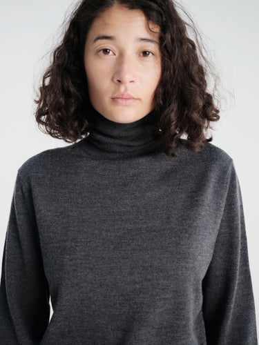 The Frankie Shop - Eve Thin Turtleneck Sweater in Dark Grey Melange