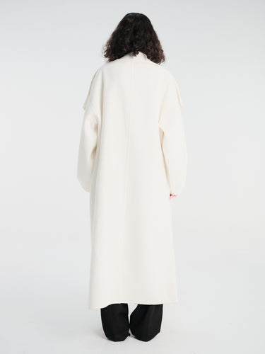 The Frankie Shop - Leroy Funnel Neck Wool Coat in White